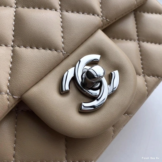 First Bag Ru BAG CHANEL FLAP 17CM 0806